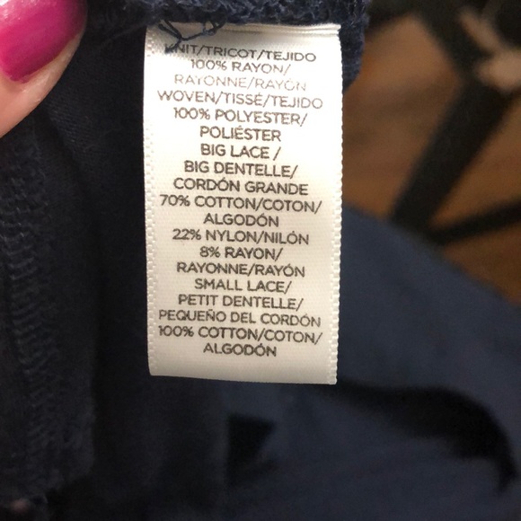 Loft NWOT navy and black blouse - Picture 5 of 5